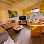 Holiday home Happy Little Maya Bee *