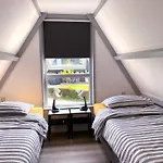 Holiday home Happy Little Maya Bee