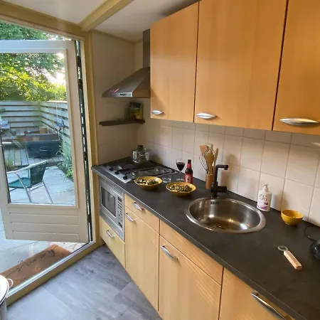 Holiday home Happy Little Maya Bee