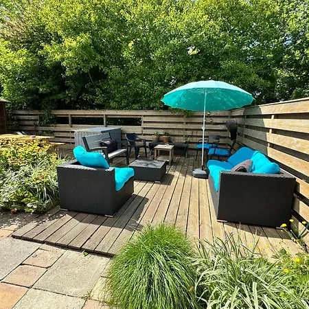 Happy Little Maya Bee * Nieuwe-Niedorp