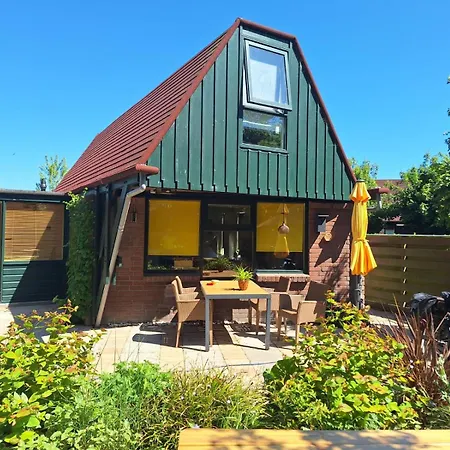 Сasa de vacaciones Happy Little Maya Bee *